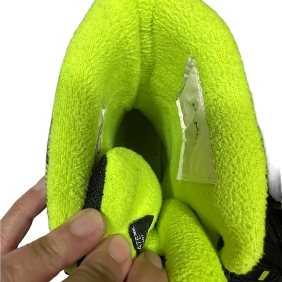 Quest Boys’ Menace Green and Black Boots
