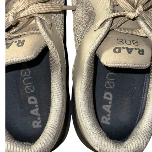R.A.D. ONE V2 Men’s Sand Storm Shoes in EUC, SIZE 13