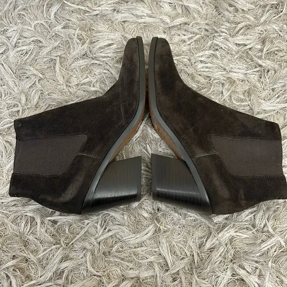 Rag &amp; Bone Razor Suede Western Chelsea Ankle Boots in Asphalt $495 size 8.5
