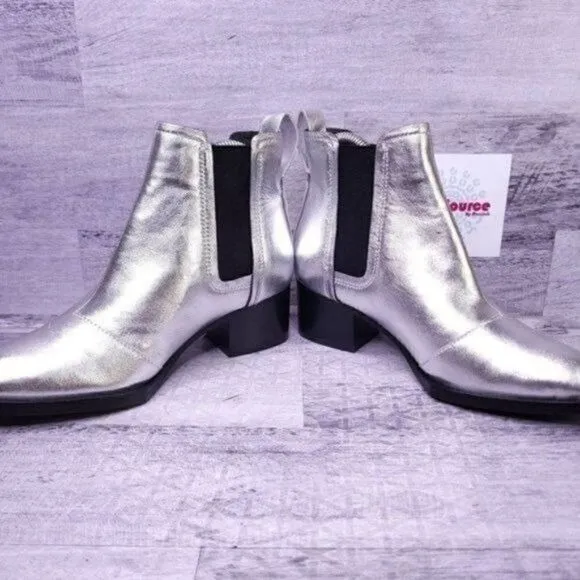 Rag &amp; Bone Walker Leather Slip on Chelsea Ankle Boot Silver sz 35 Women's sz 5