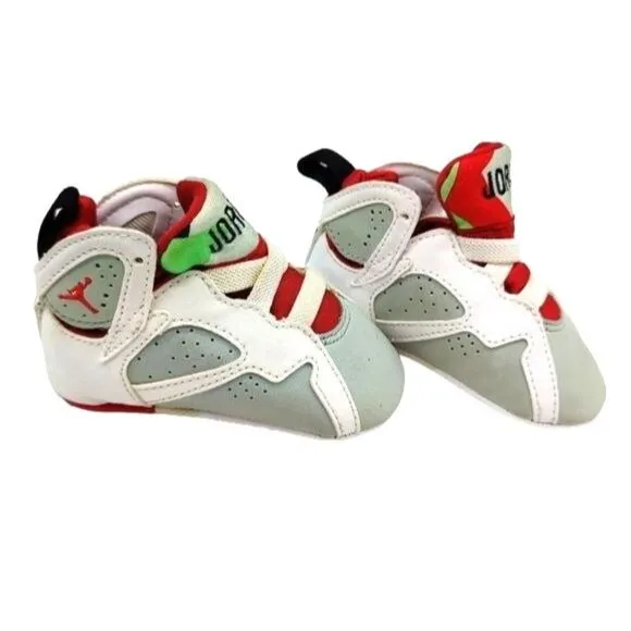 RARE Baby Jordan Sneakers Crib Shoes Size 3C  05076-125