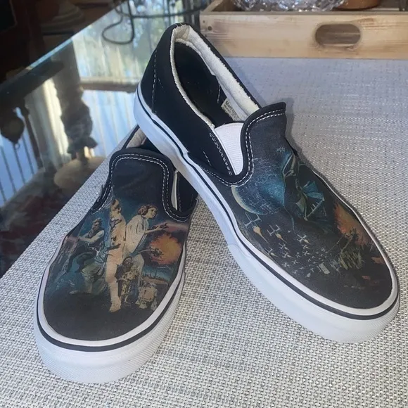 *RARE* Vans Star Wars A New Hope Slip On Vans, Size 9.5 Vans X Star Wars collab