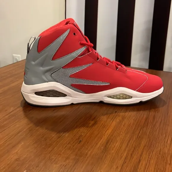 Reebok Blast Basketball Shoes Sneakers new red grey Mens Size 11