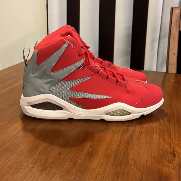 Reebok Blast Basketball Shoes Sneakers new red grey Mens Size 11