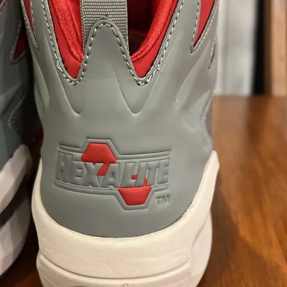 Reebok Blast Basketball Shoes Sneakers new red grey Mens Size 11