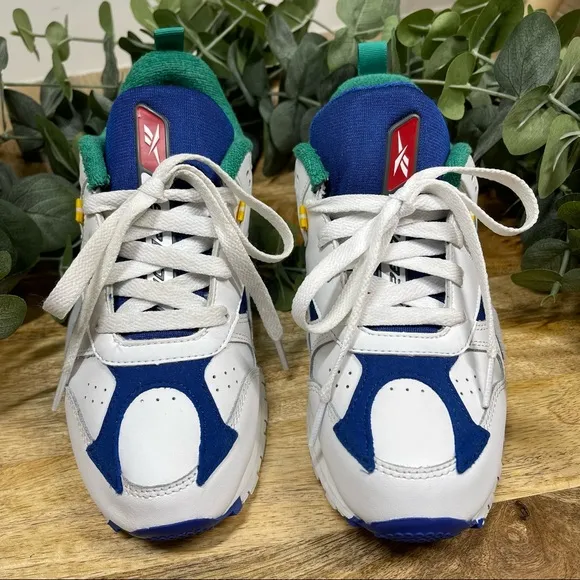 Reebok - Classic Leather Running Sneakers 4Y