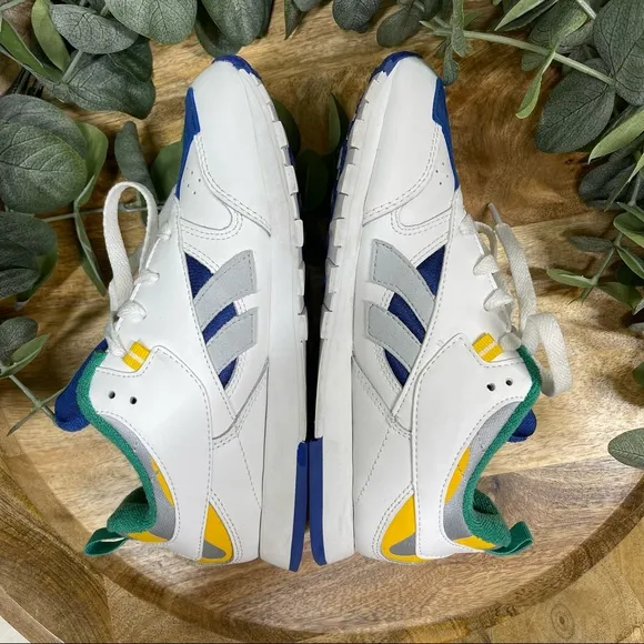 Reebok - Classic Leather Running Sneakers 4Y