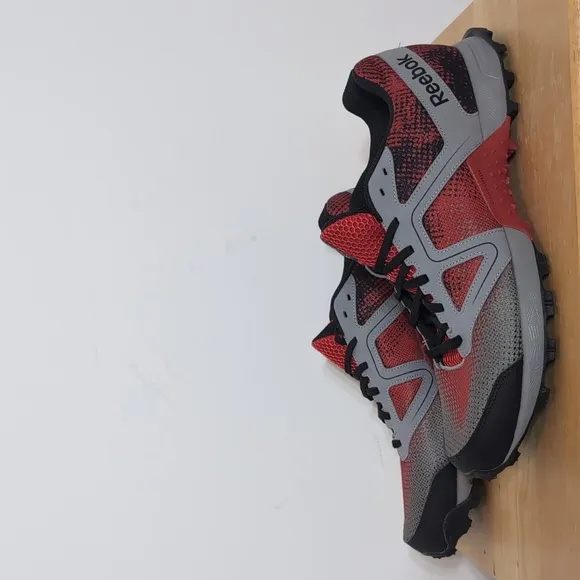 Reebok Dirtkicker Trail II Running Shoes Sneakers Red/Grey