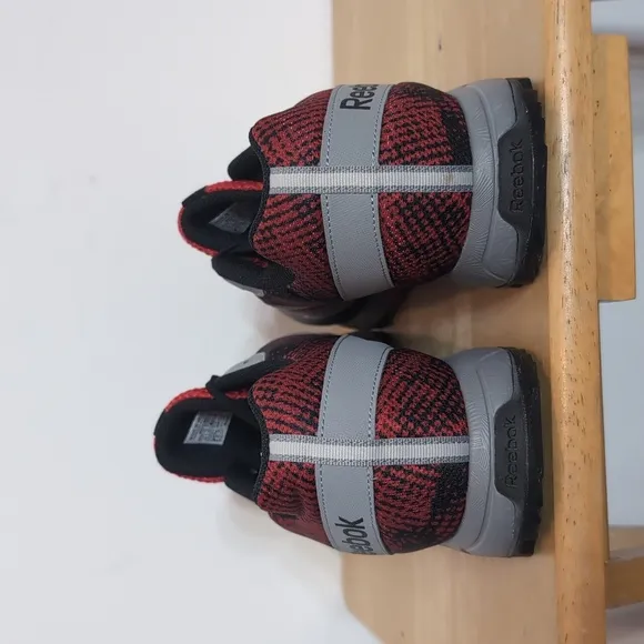Reebok Dirtkicker Trail II Running Shoes Sneakers Red/Grey