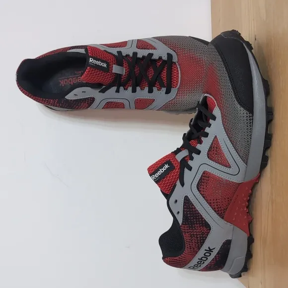 Reebok Dirtkicker Trail II Running Shoes Sneakers Red/Grey