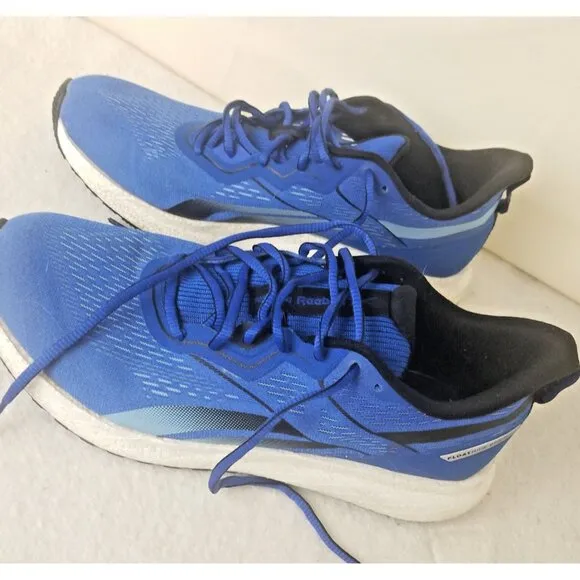 Reebok Floatride Energy Symmetros Dynamic Blue Size 9.5 foam cushion
