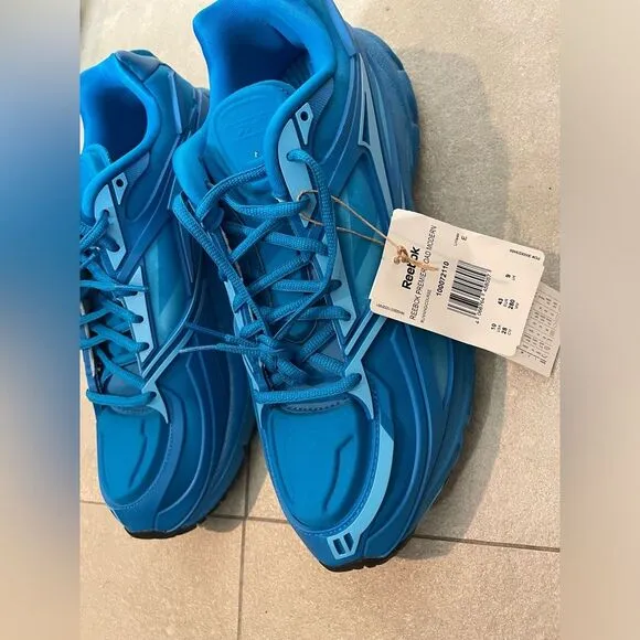 Reebok Premiere Road Runners Mens 10 US - Blue Running Sneakers - Workout Shoes