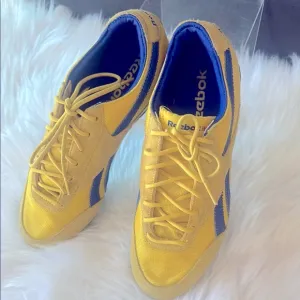 Reebok Women’s Yellow and Blue Sneakers Size 8