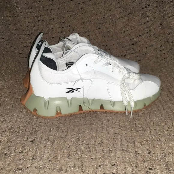 REEBOK-Zig Dynamica Running Shoes Sneakers-White/Mint-Sz 9-NWOB