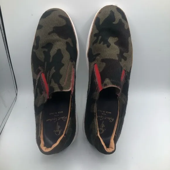 Robert Graham men’s calf hair slip on sneakers, army fatigue, pattern, size 13D