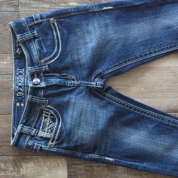 ROCK &amp; ROLL Cowgirl &quot;Rival Low Rise&quot; Bootcut blingy rodeo jeans sz 24x32L euc