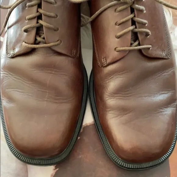 Rockport casual leather 8.5 shoes