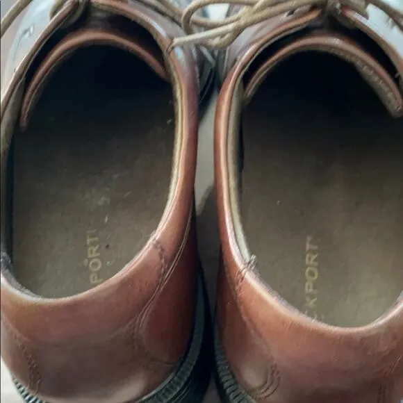 Rockport casual leather 8.5 shoes