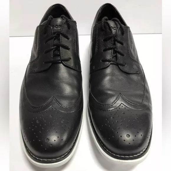 Rockport Men’s Total Motion Sport Wingtip Oxford Black Leather, Size 10 M.