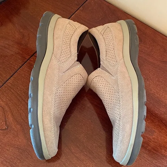 Rockport XCS Tan Suede Trutech Memory Foam Slip On Shoes Size 8.5