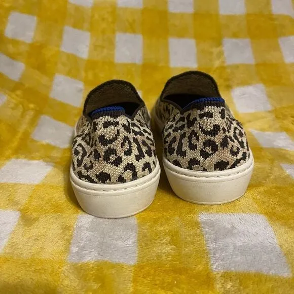Rothys Desert Cat Leopard Animal Print The Original Slip On Sneakers Shoes 5.5
