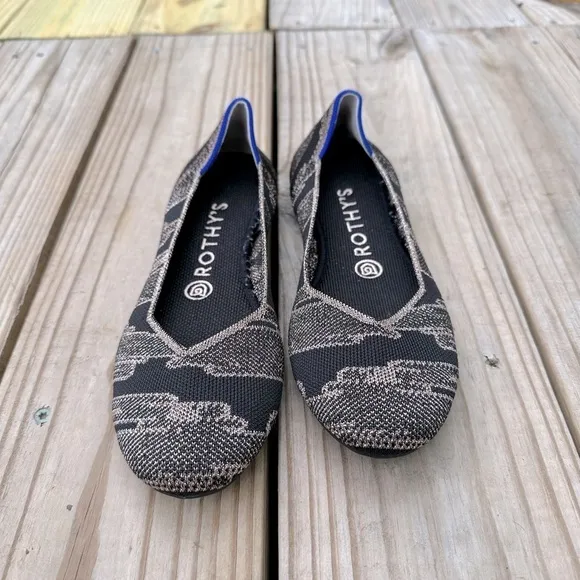 Rothys Golden Shimmer The Flat Round Toe Shoes Size 7.5