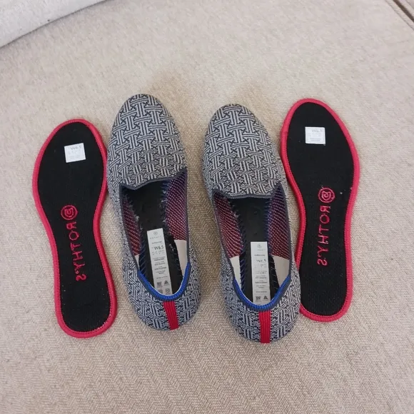 Rothy's gray and charcoal grid flat shoes