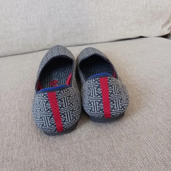 Rothy's gray and charcoal grid flat shoes