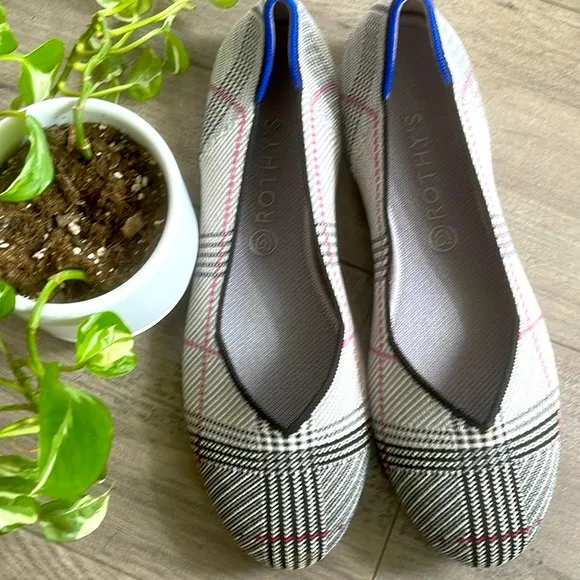 Rothy's gray glen plaid size 13 woman’s round flat …