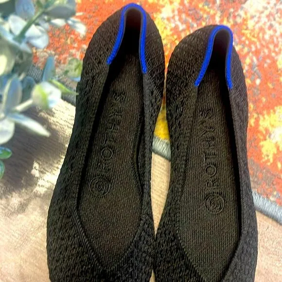 Rothys honeycomb round toe size 5 flat woman’s shoes