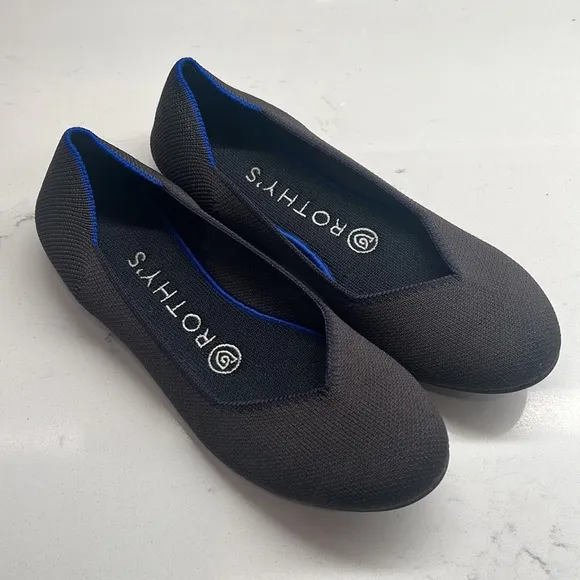 Rothy’s Round-Toe Ballet Flat Shoes Womens Size 6