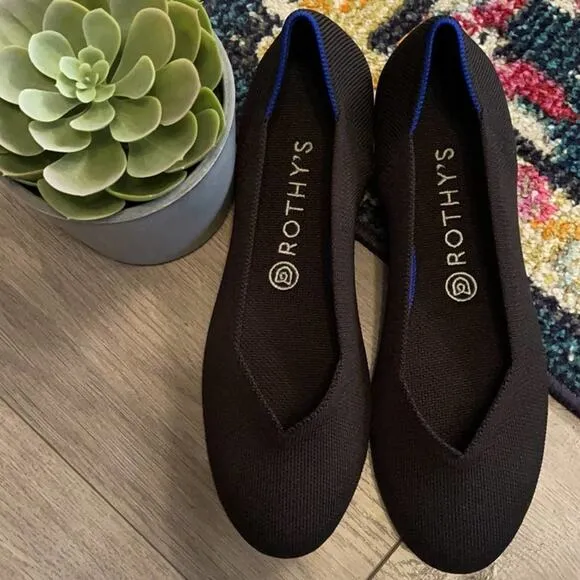 Rothys round toe size 5.5 black womans flat shoes