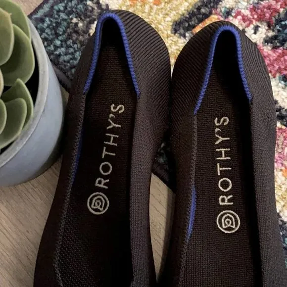 Rothys round toe size 5.5 black womans flat shoes