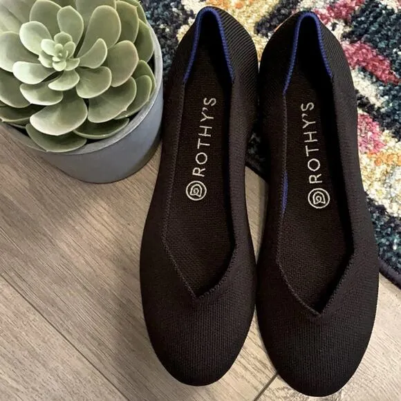 Rothys round toe size 5.5 black womans flat shoes