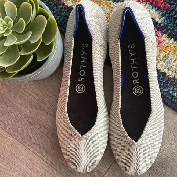 Rothy’s round toe size 7.5 light gray woman’s flat shoes