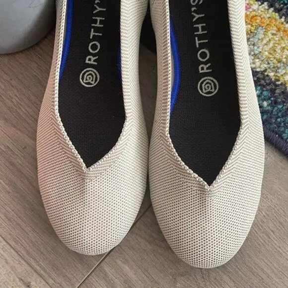 Rothy’s round toe size 7.5 light gray woman’s flat shoes