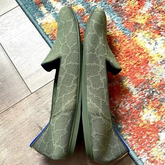Rothys safari green size 10.5 woman flat loafer shoes