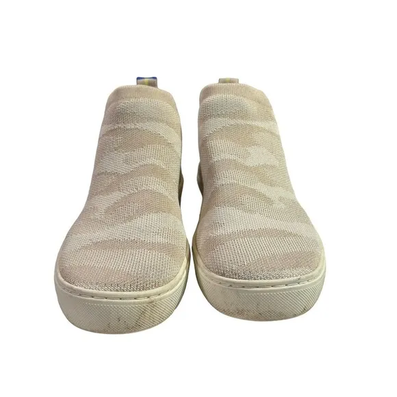 Rothys‎ Sand Camo Chelsea Boots Size 7 Slip On Shoes