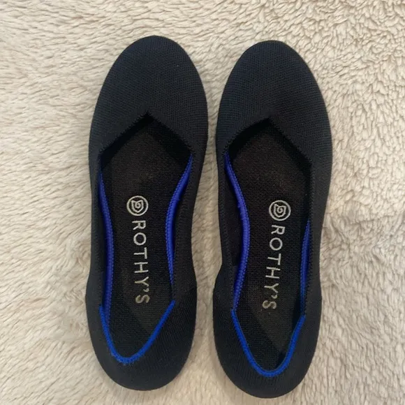 Rothy’s The Flat Black Rounded Toe Ballet Shoes