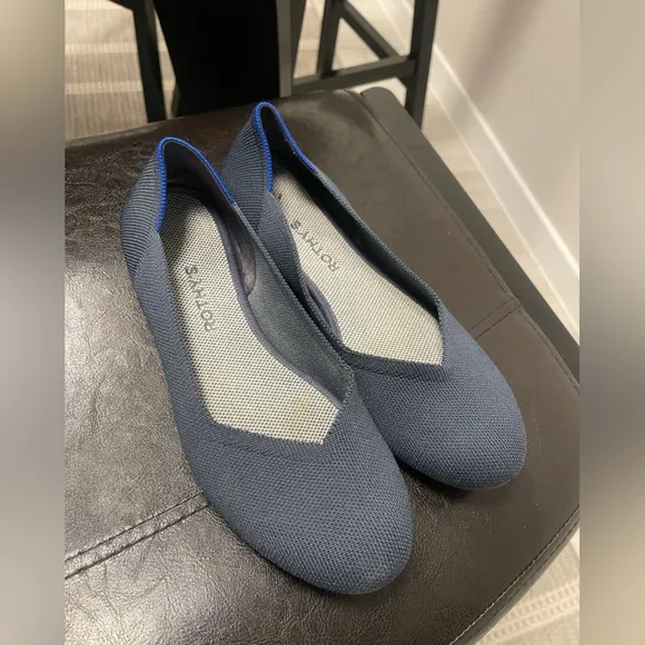 Rothy’s the flat in navy shoes US 10