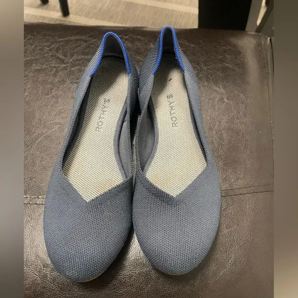 Rothy’s the flat in navy shoes US 10