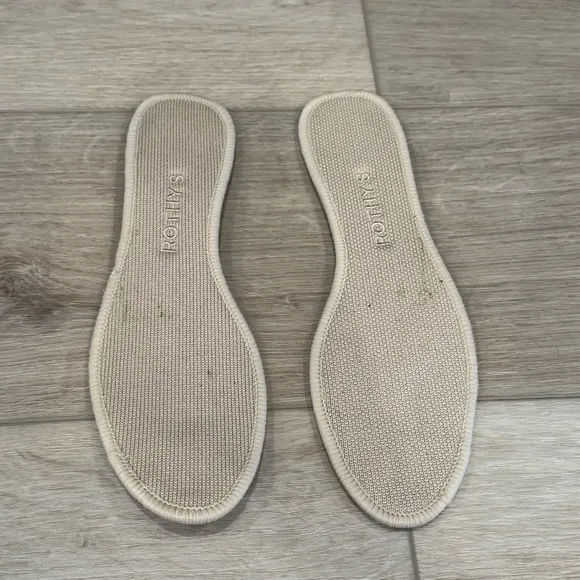 ROTHY'S - The Flat - Women's Ecru Tan Flats Size 7