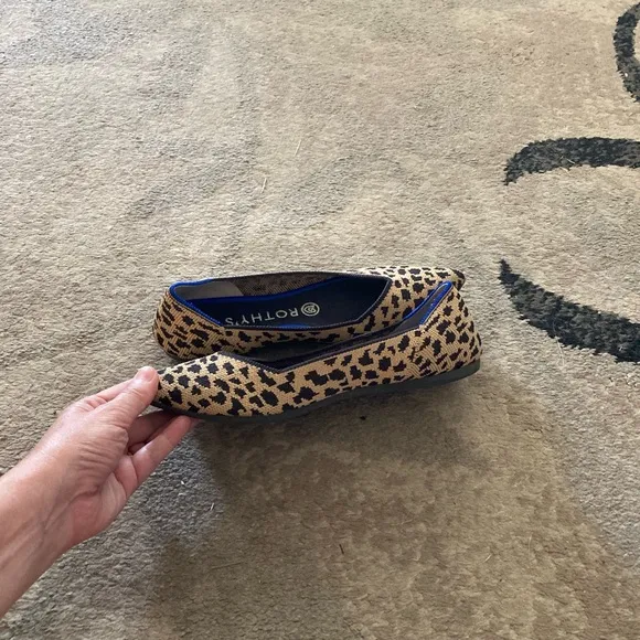 Rothy’s the point cheetah print slide on shoes size 7.5 business casual career