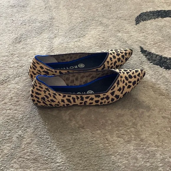 Rothy’s the point cheetah print slide on shoes size 7.5 business casual career