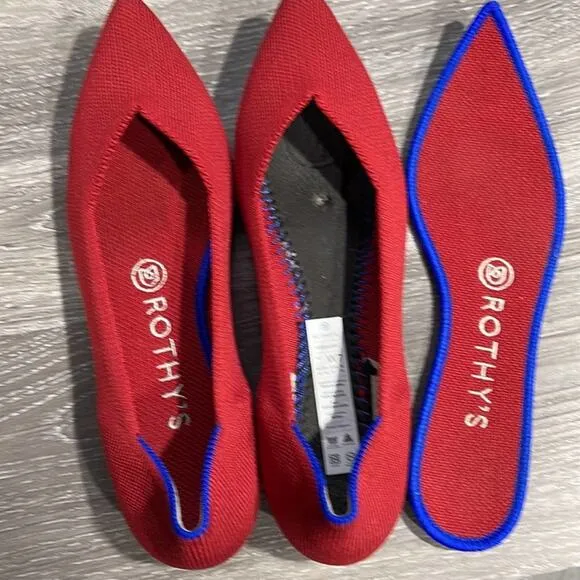 Rothys the point size 7 red woman’s flat shoes