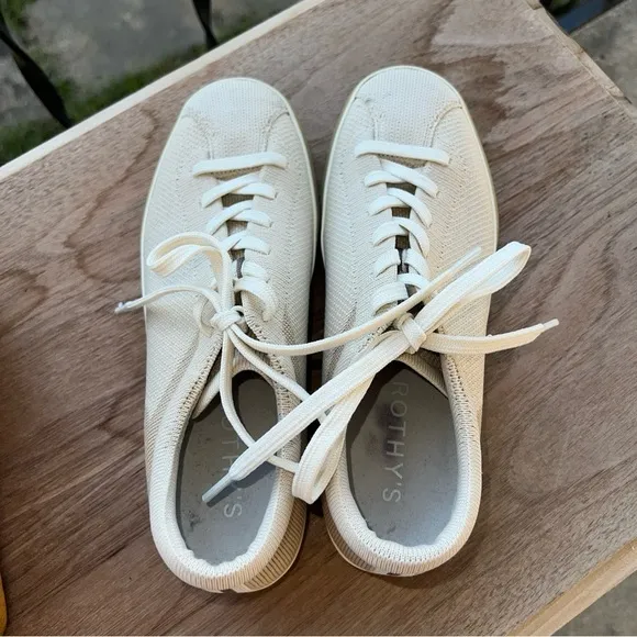 Rothy's Women's Lace Up Knit Lowtop Flat Sneakers Shoes Biscuit Size 8.5M
