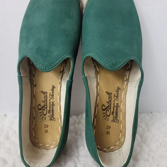 Sabah Ivy Wolker Women's Slip On Green Nubuck  Size 11.5 Shoes Limited Edition