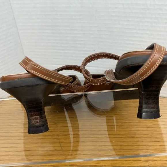 Sabrina Sandals with straps‎ low heel coffee colour size 8.5 excellent condition