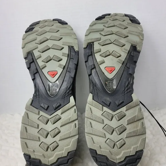 Salomon XA Pro 3D V8 Men's Sneaker Size 9 Forest Green Hiking Shoes