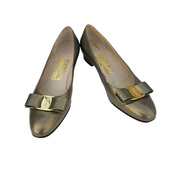 Salvatore Ferragamo Vara Bow Details Flat Shoes Metallic Gold Green Leather